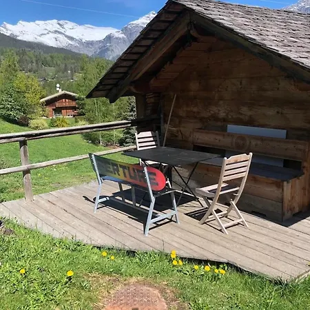 Authenthic On Chamonix Apartamento Les Houches