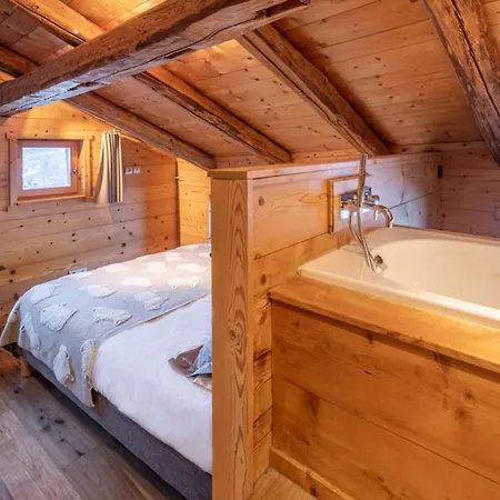 Authenthic On Chamonix * ليز أوش